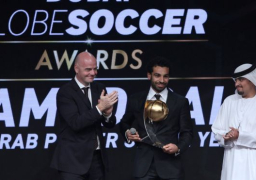 بالفيديو …. محمد صلاح يتفوق على محرز ويفوز بجائزة أفضل لاعب عربى فى 2016