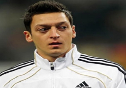 أوزيل يلمح لإمكانية العودة إلى ريال مدريد