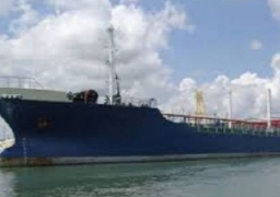 إغلاق موانئ السويس لسوء الأحوال الجوية