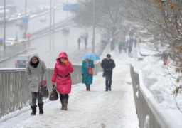 مصرع وإصابة 30 شخصا بسبب الثلوج بالصين