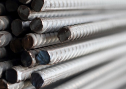 شعبة مواد البناء تطالب الصناعة بإلغاء رسم الحماية على واردات الحديد بعد وصول سعر الطن لـ 10575 جنية