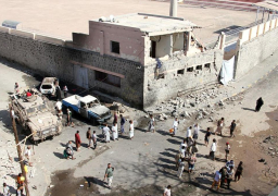 مقتل 30 جندياً يمنياً فى هجوم انتحارى استهدف مقراً عسكرياً شرق عدن