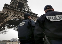 تأمين احتفالات اعياد الميلاد في فرنسا بـ 91 الف من قوات الامن والجيش