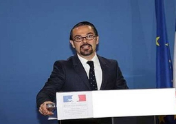 فرنسا تعرب عن قلقها من التصعيد المحتمل بين روسيا و أوكرانيا