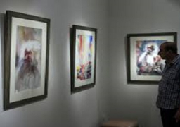 فنانون تشكيليون عرب يعرضون إبداعاتهم بشرم الشيخ