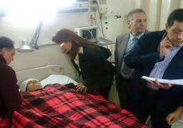 وزيرة التضامن تزور مصابي الحادث الإرهابى الذى وقع بالكنيسة البطرسية