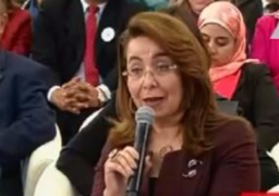 وزيرة التضامن تزور بنك الطعام وتتفقد المصنع وخطوط الإنتاج وتلتقي العاملين
