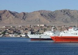 وصول و سفر 1598 راكب و تداول 416 شاحنة بموانى البحر الاحمر