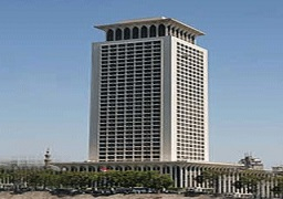 “الخارجية” تنكس أعلامها حدادا على شهداء الكنيسة البطرسية