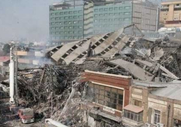 انتشال 4 جثث جديدة من تحت أنقاض مبنى منهار فى إيران