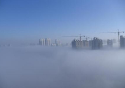 إغلاق طرق سريعة وإلغاء مئات الرحلات الجوية فى الصين