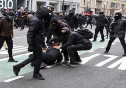 اشتباكات بين الشرطة ومعارضين للرئيس الأمريكي ترامب