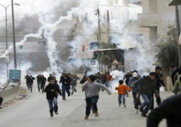 الاحتلال الإسرائيلي يقمع مسيرة قرية “بلعين” المناهضة للاستيطان