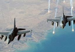 للمرة الأولى .. التحالف الدولى يشنّ غارات بشمال سوريا دعماً للقوات التركية