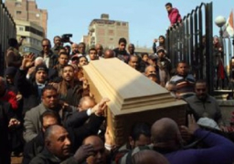 تشييع جثمان الفنانة الراحلة كريمة مختار من مسجد عمرو بن العاص