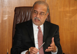 رئيس الوزراء يؤكد التنسيق مع الجانب العراقي لتوريد المواد البترولية