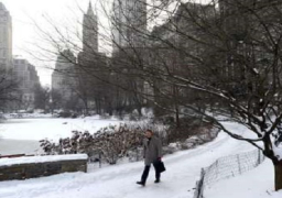 عاصفة قوية تضرب شمال فرنسا وانقطاع الكهرباء عن نحو 190 ألف منزل