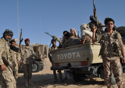 مقتل 17 يمنيا في معارك قرب مضيق باب المندب