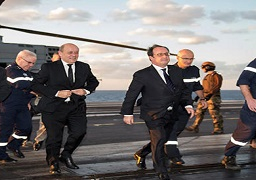 هولاند يزور العراق ويؤكد : نحارب داعش لحماية فرنسا من الارهاب