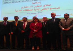 وزير البيئة يؤكد أن الحكومة وضعت خطة عاجلة بثلاثة مليار جنيه لحل مشكلةالقمامة