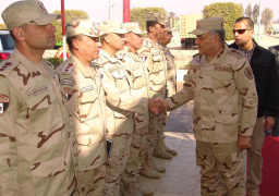 الفريق محمود حجازى رئيس أركان حرب القوات المسلحة يتفقد الإستعداد القتالى لوحدات المدفعية