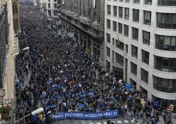 آلاف المتظاهرين في أسبانيا يطالبون الحكومة باستقبال مزيد من المهاجرين