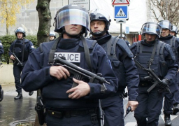 اعتقال 4 أشخاص يشتبه في تخطيطهم لهجوم إرهابي بفرنسا