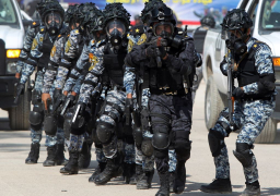 الأمن العراقي يفض تظاهرة بساحة التحرير