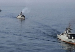 البحرية الايرانية تختبر صواريخ خلال مناورات عسكرية في الخليج