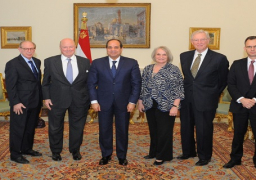 الرئيس يستقبل وفداً من معهد الشرق الأوسط الأمريكي فى واشنطن