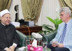 المفتي يستعرض مع وفد فرنسي تجربة الدار في مواجهة التطرف