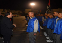 بالصور..السيسي يفاجئ طلاب الكلية الحربية ويشيد بمهاراتهم العالية