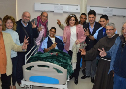 بالصور..وفد من رموز المجتمع يزور المصابين من أبطال القوات المسلحة
