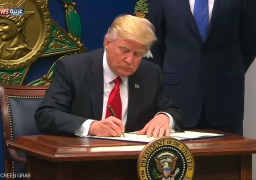 الأربعاء.. ترامب يوقع أمره التنفيذي الجديد بشأن الهجرة