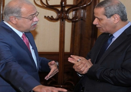 رئيس الوزراء يبحث مع قيادات وزارة التربية والتعليم تطوير العملية التعليمية