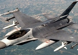 طائرات مقاتلة بريطانية ترافق طائرة ركاب باكستانية إلى مطار ستانستيد