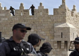 قوات الاحتلال تستهدف منازل الفلسطينيين شرق خان يونس