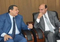 مميش: توجه الدولة توفير فرص عمل مناسبة للشباب