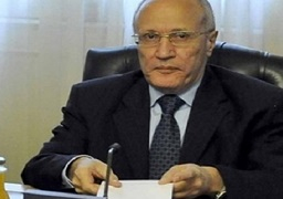 وزير الدفاع الفرنسي يقلد العصار وسام “جوقة الشرف” لدوره في تعزيز العلاقات بين البلدين