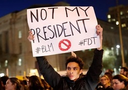 تجدد الاحتجاجات المناهضة لترامب في “يوم لست رئيسي”