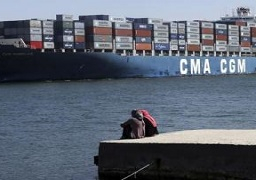 51 سفينة عبرت قناة السويس اليوم بحمولات بلغت 1.7 مليون