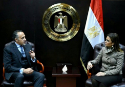بالصور .. وزيرة الاستثمار والتعاون الدولى تبحث مع نعيم القابضة والفطيم زيادة استثماراتهما فى مصر