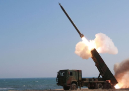 كوريا الشمالية تجري اختبارا على محرك صاروخي جديد