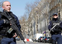 اعتقال شخص على صلة بمطلق النار بفرنسا