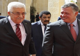 الملك عبدالله يبحث مع عباس تطورات عملية السلام