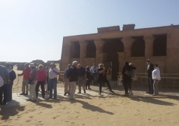 بالصور .. وفد المانى يزور المنطقة الأثرية بتونا الجبل بالمنيا