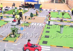 بالصور..إنشاء مدينة مرورية للأطفال بمدرسة بالسويس