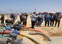 بالصور..محافظ بني سويف يتابع بداية حل مشكلة الصرف الصناعي
