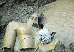 اليوم .. انتشال الجزء الثاني من تمثال “رمسيس” بالمطرية