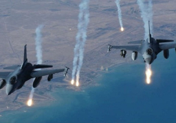 33 قتيلا في غارة للتحالف الدولي على مركز ايواء نازحين بشمال سوريا